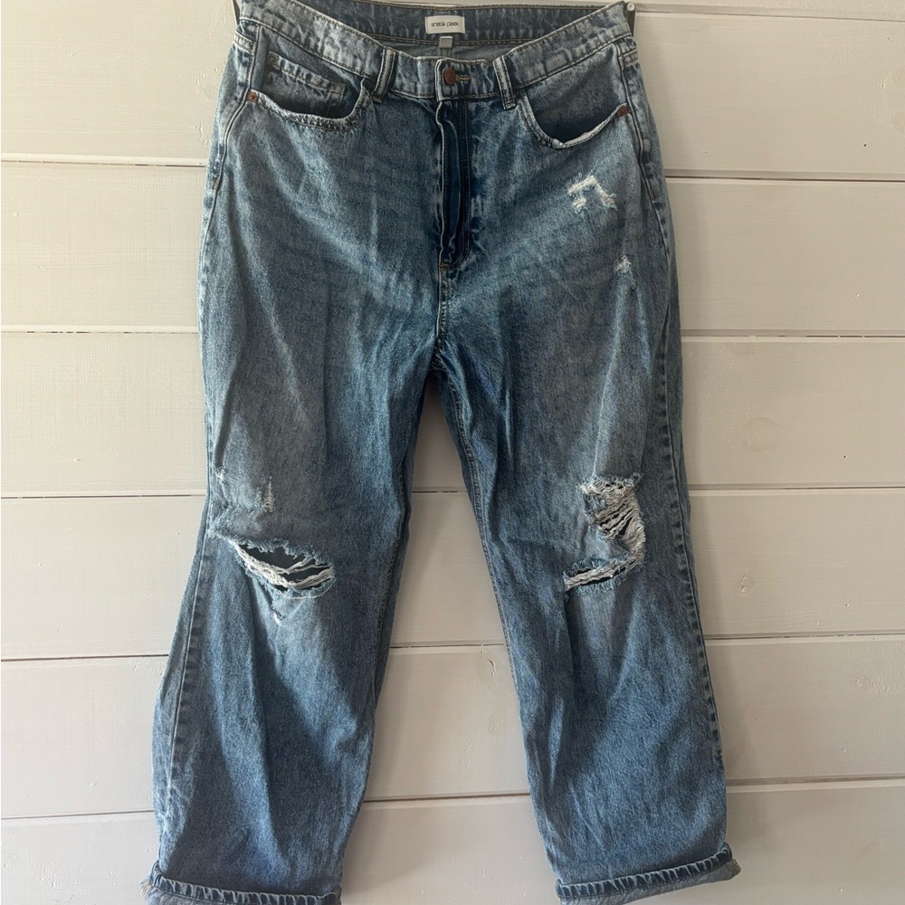 Women's Relaxed Fit Distressed Jeans - Light Blue